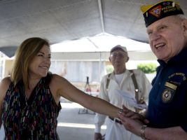 Loretta-Sanchez-w_Veterans
